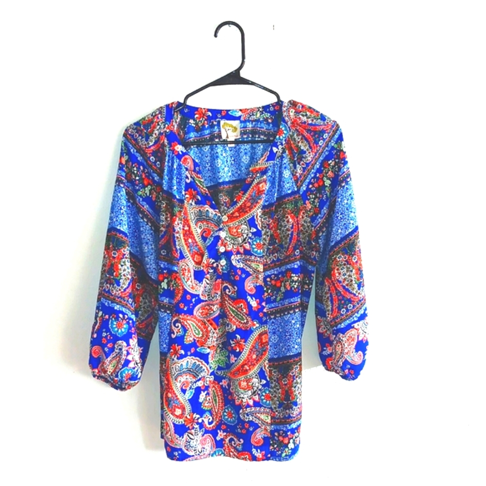 Fig & Flowers shirt